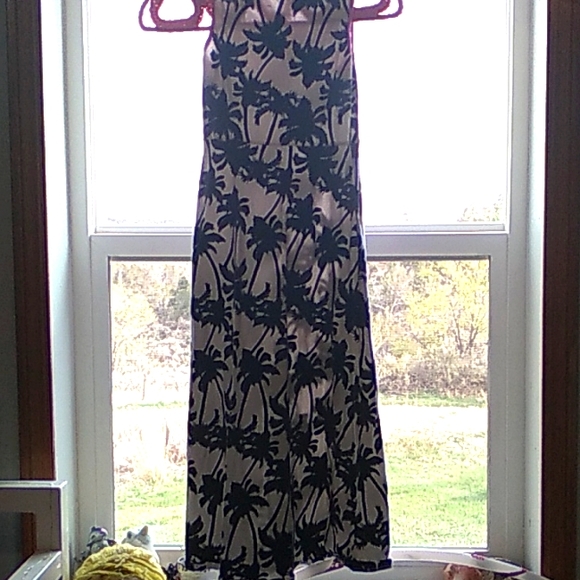 Long Summer Dress - Picture 2 of 2